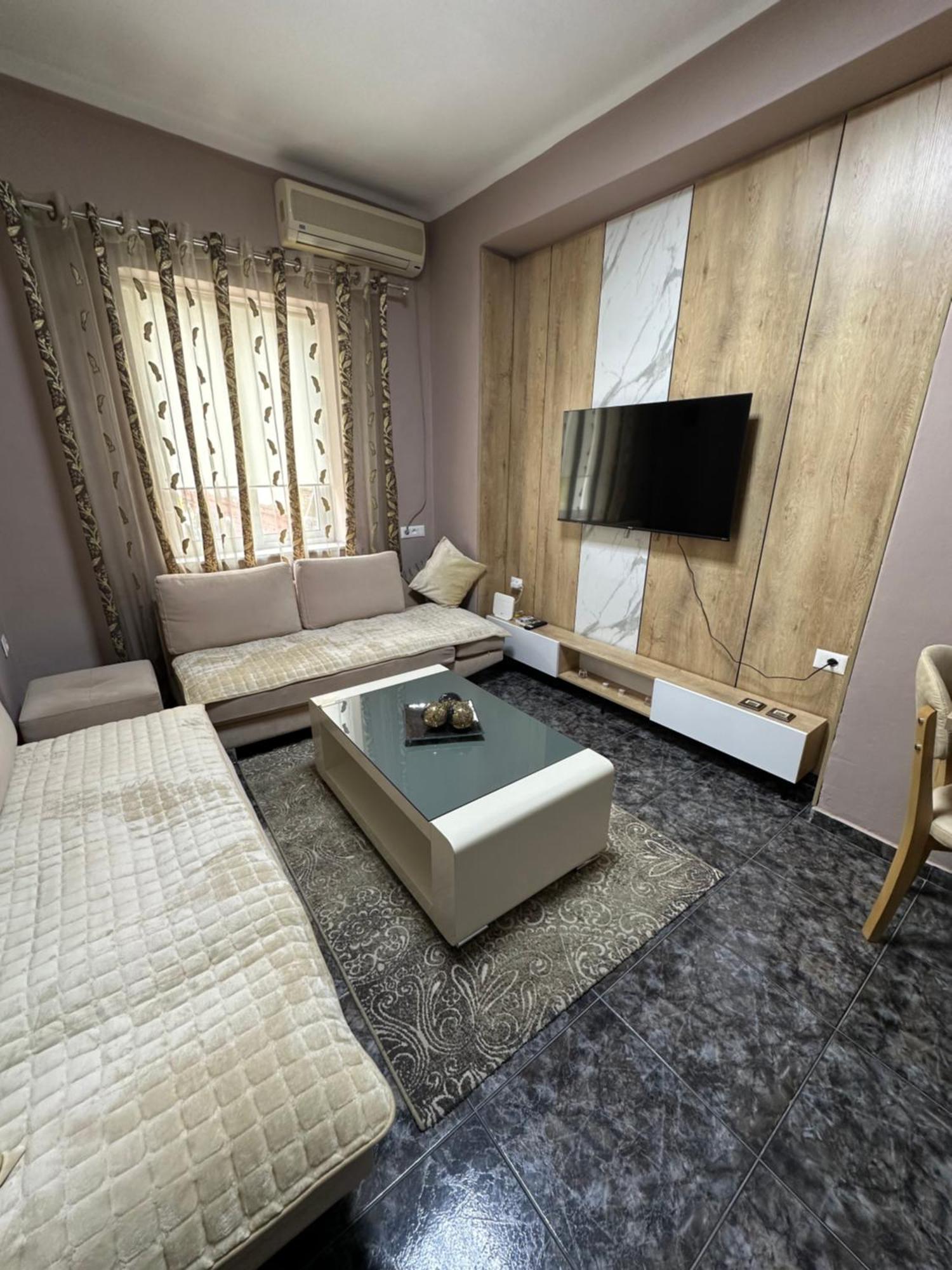 Midtown Cozy Apartment Тирана Экстерьер фото